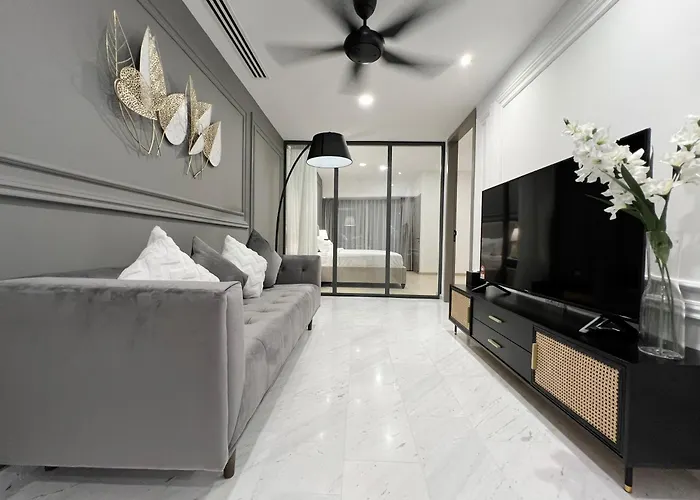 The Eaton Residences By Times 8