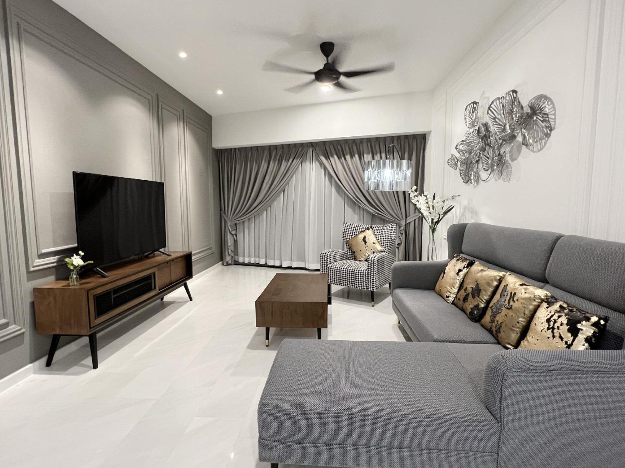 The Eaton Residences By Times 8 Pangsapuri *