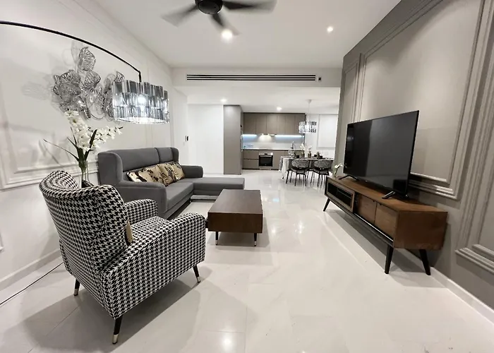 The Eaton Residences By Times 8
